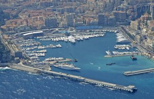 11 x 4 Metro Amarração Hercules Porto de Recreio Monaco Para Venda